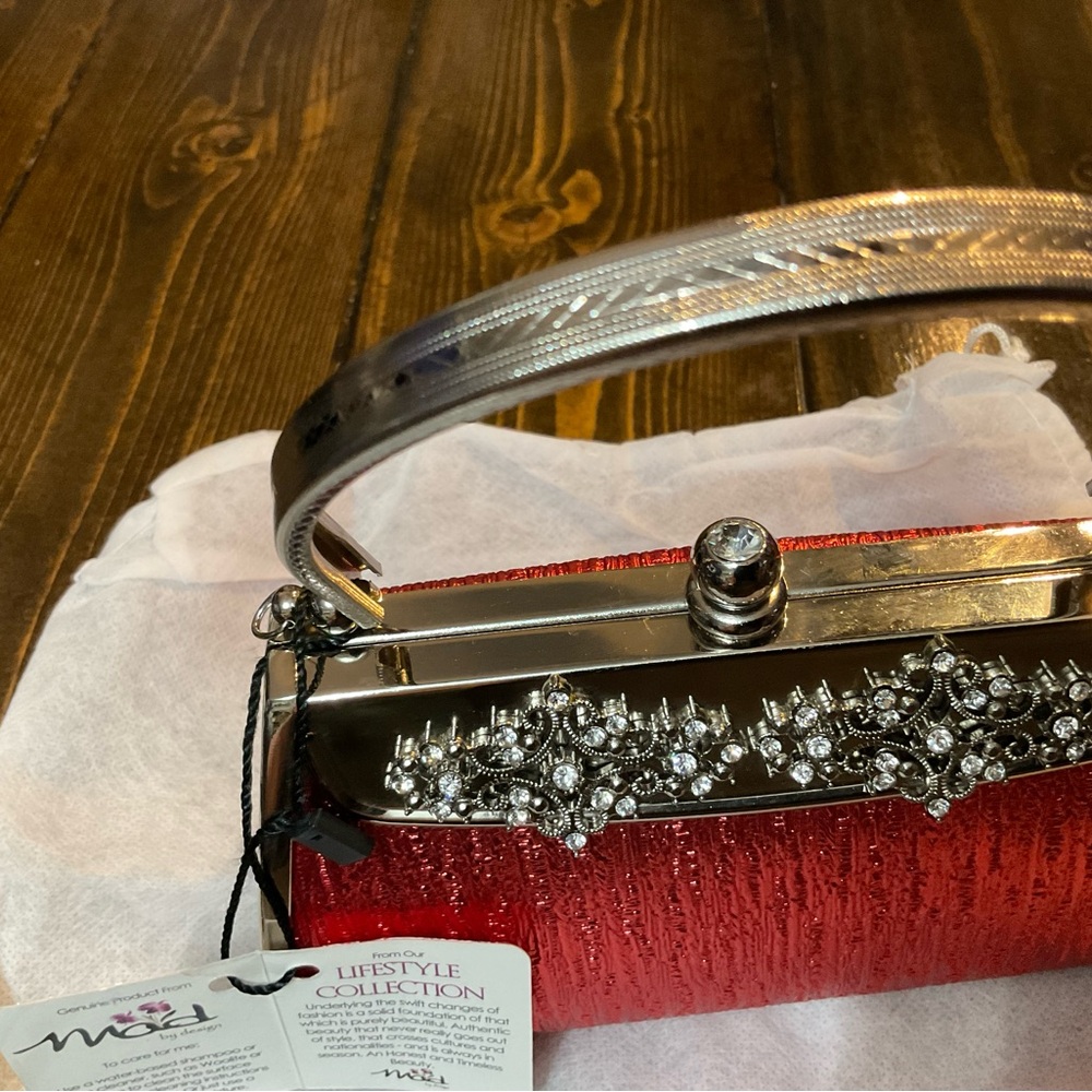 Red Evening Bag - Picture 3 of 13